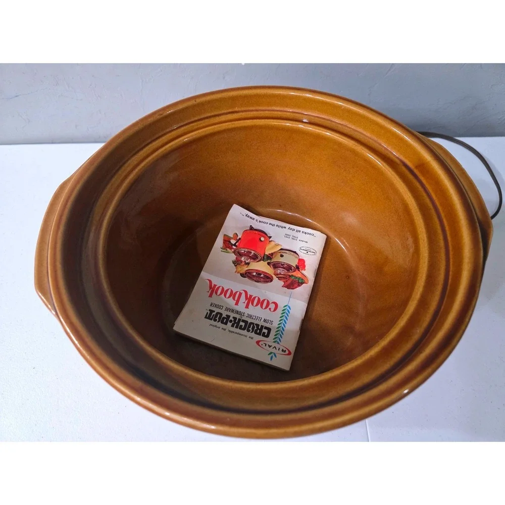 Vintage Rival 5 Quart Crock-Pot Model 3350/2‎ Removable Crock Pot Slow Cooker
